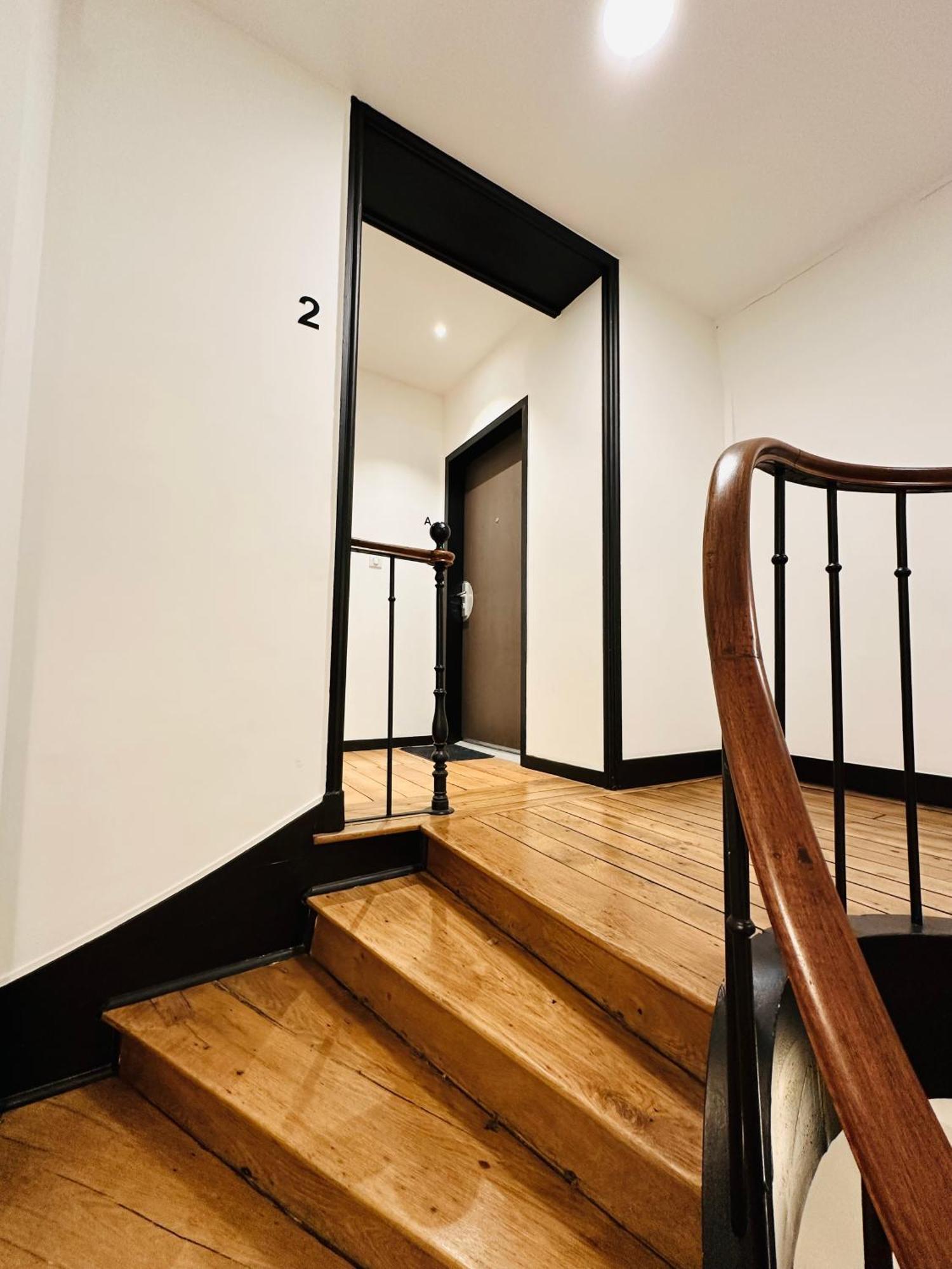 So Guest- Pepite De Charme Proche Cathedrale, Climatisation Parking Apartment Reims Luaran gambar