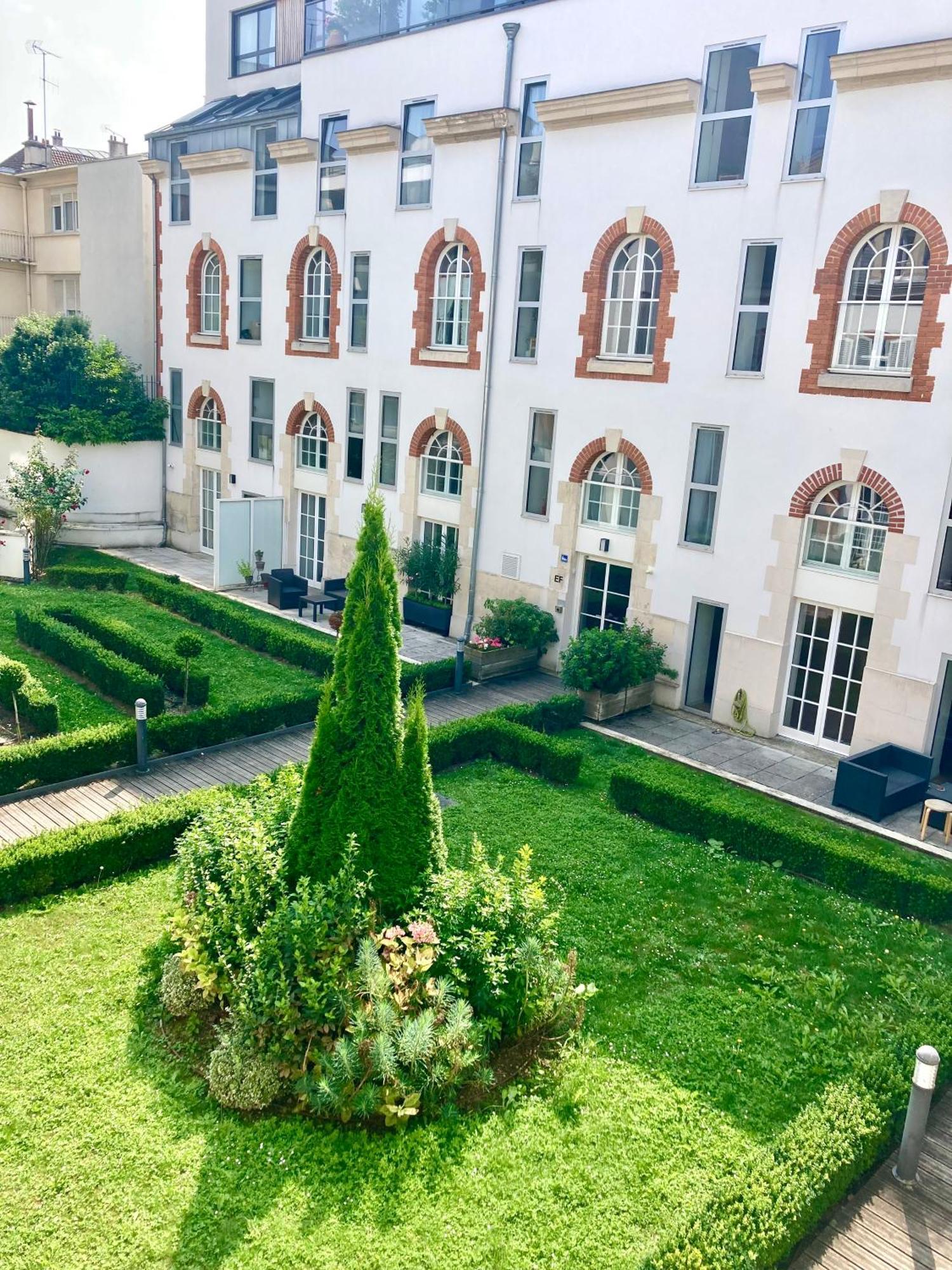 So Guest- Pepite De Charme Proche Cathedrale, Climatisation Parking Apartment Reims Luaran gambar